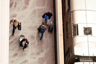 Proč USA nemají vysokorychlostní vlaky a změní se to?